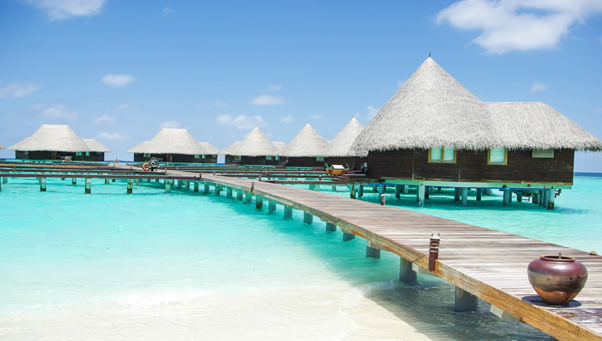 Maldives: A Comprehensive Guide to Origin, Attractions, Employment, Cuisine, and Living Standards